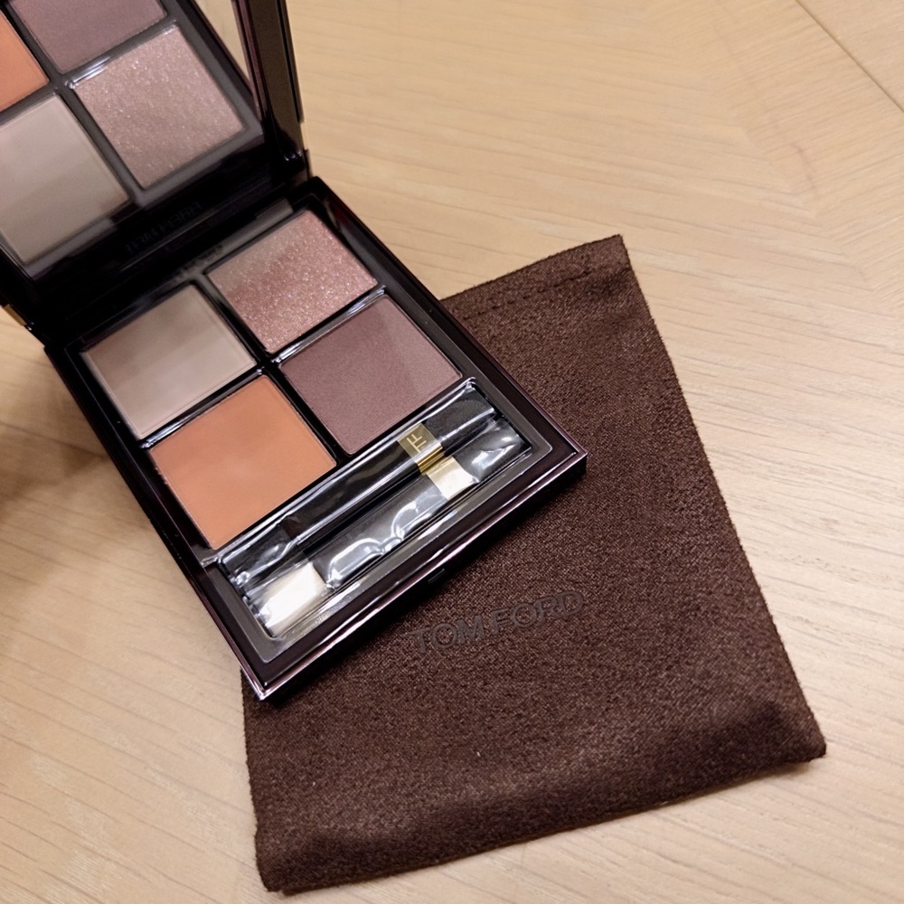 Tom Ford Eyeshadow Quad in Neutral, Pink and Champagne Tones